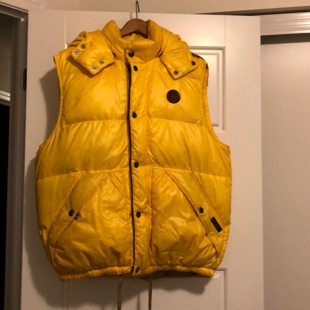 Men’s Polo Vest